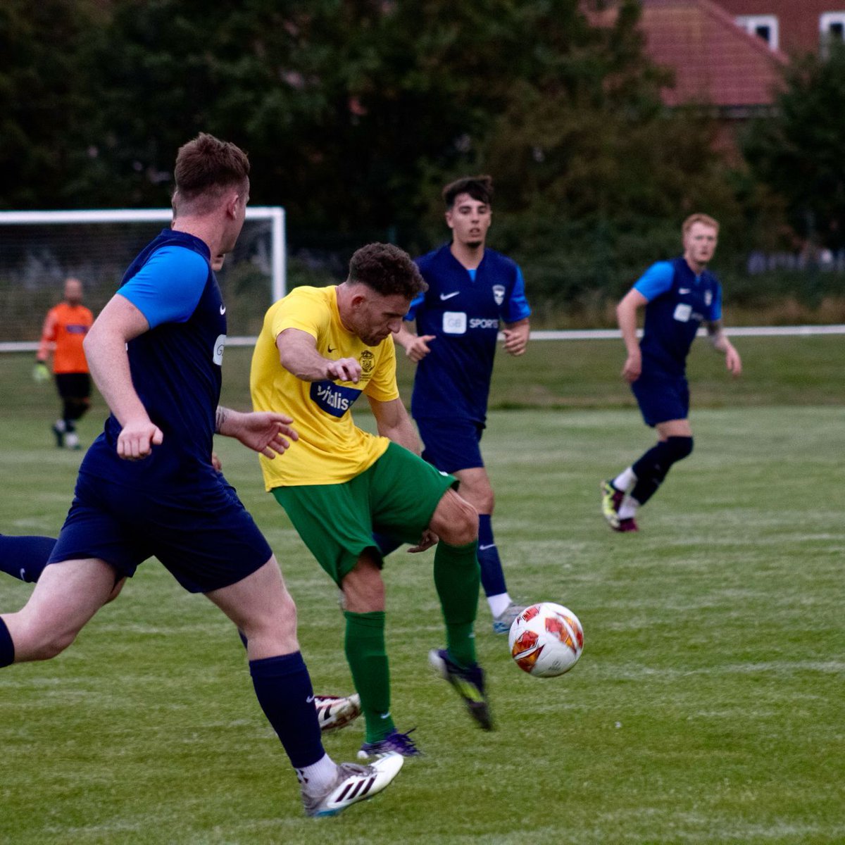 LeamRangers's tweet image. A first (of many) this season for Jonny Hirst last night and it was an absolute beauty 🚀

Jonny is sponsored by Kevin Hawdon Joinery and M.R Clean.

📸 Charlie Eaton | #UpTheLeam #UTL 🔰