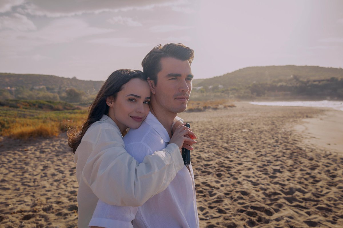 inspiringsofia's tweet image. come home the kids miss you #myoxfordyear