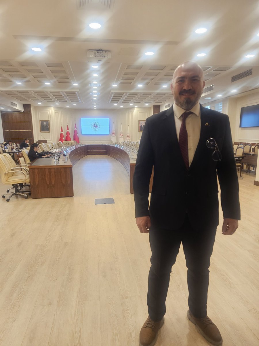 Dr.Dr. Yakup Gökhan Doğramacı (@ygdogramaci) on Twitter photo 8. Dönem Toplu Sözleşme görüşmeleri.
Hekim hakları için mücadeleye devam..
<a href="/hekim_birligi/">Hekim Birliği</a> <a href="/csgbakanligi/">T.C. Çalışma ve Sosyal Güvenlik Bakanlığı</a> <a href="/saglikbakanligi/">T.C. Sağlık Bakanlığı</a> 8. Dönem Toplu Sözleşme görüşmeleri.
Hekim hakları için mücadeleye devam..
<a href="/hekim_birligi/">Hekim Birliği</a> <a href="/csgbakanligi/">T.C. Çalışma ve Sosyal Güvenlik Bakanlığı</a> <a href="/saglikbakanligi/">T.C. Sağlık Bakanlığı</a>