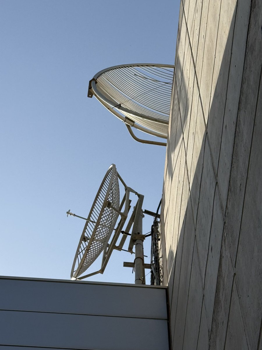 Radio enlaces, para los que miramos siempre hacia arriba #cazandoantenas