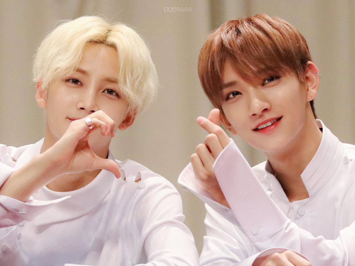 Double.J tweet media