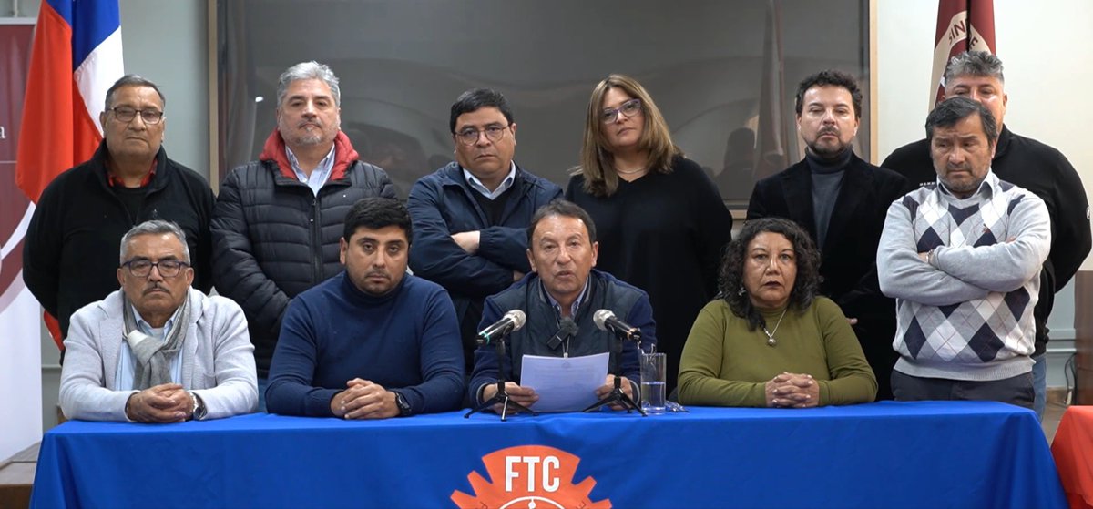 FTC NOTICIAS | SESIÓN EXTRAORDINARIA DEL TENIENTE
El Consejo Directivo Nacional  sesionó de manera extraordinaria en el Sindicato N°5 de El Teniente, con el propósito de definir la postura sindical ante el trágico accidente laboral en esta División.
youtu.be/8hsJRtteTgs