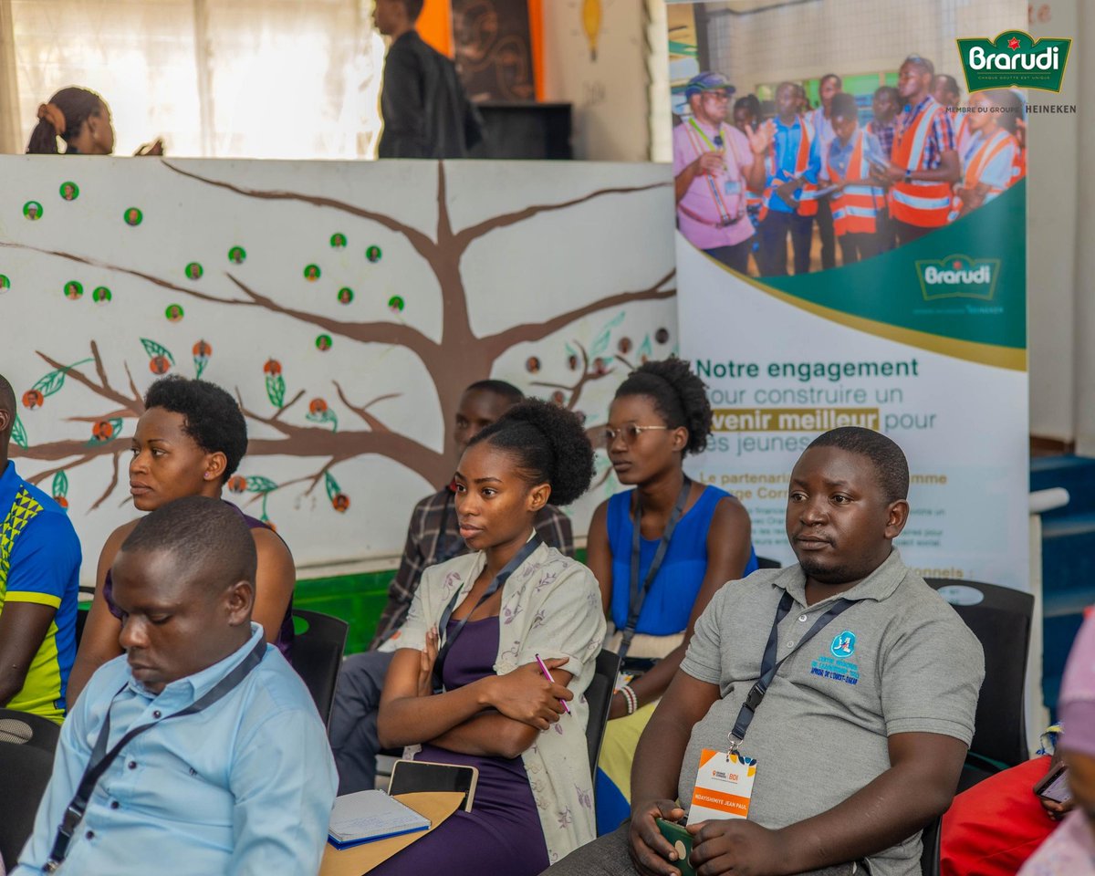 L’avenir appartient à ceux qui osent rêver ! ✨

 La BRARUDI est fière de poursuivre son soutien au programme Orange Corners Burundi pour la 4ᵉ cohorte, une nouvelle vague d’entrepreneurs audacieux💪créatifs💭 et résilients, prêts à façonner le Burundi de demain.  

C’est avec