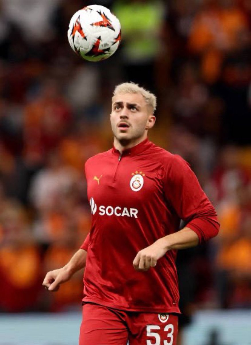 Arabistan'dan Barış Alper Yılmaz'a 30 milyon euro üstünde teklif yapmaya hazırlanan bir takım var. 

(Burhan Can Terzi)