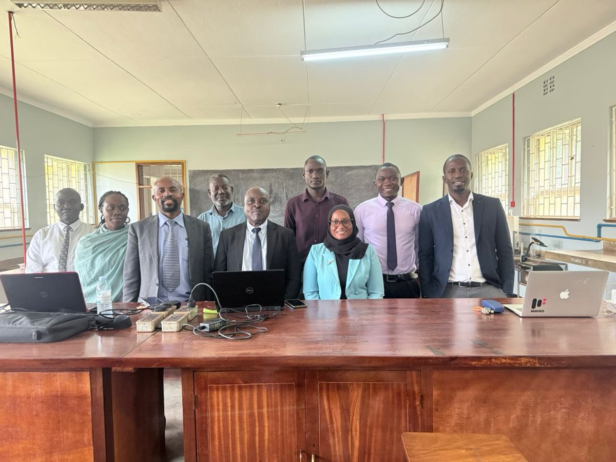 Yesterday, staff from the UPPC Print School participated in a training session on the Moodle Learning Management System held at Makerere University.
Facilitated by Benon Fred Twinamasiko, the session focused on building skills in online course delivery using the Makerere