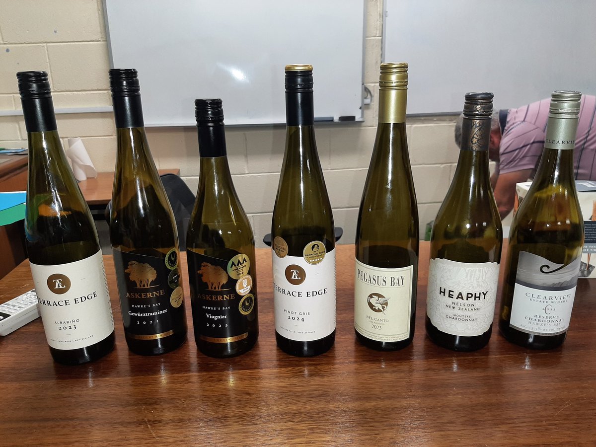 Michael Collins (@7mikecollins6) on Twitter photo Seven New Zealand white wines (and not a Sauvignon Blanc among them) at the <a href="/Blinderswine/">MonthlyBlinders Wine</a> club tasting last night. Thanks to Bryan who sourced most of them in NZ. Favourites were the Terrace Edge Albariño and the Clearview Reserve Chardonnay Seven New Zealand white wines (and not a Sauvignon Blanc among them) at the <a href="/Blinderswine/">MonthlyBlinders Wine</a> club tasting last night. Thanks to Bryan who sourced most of them in NZ. Favourites were the Terrace Edge Albariño and the Clearview Reserve Chardonnay