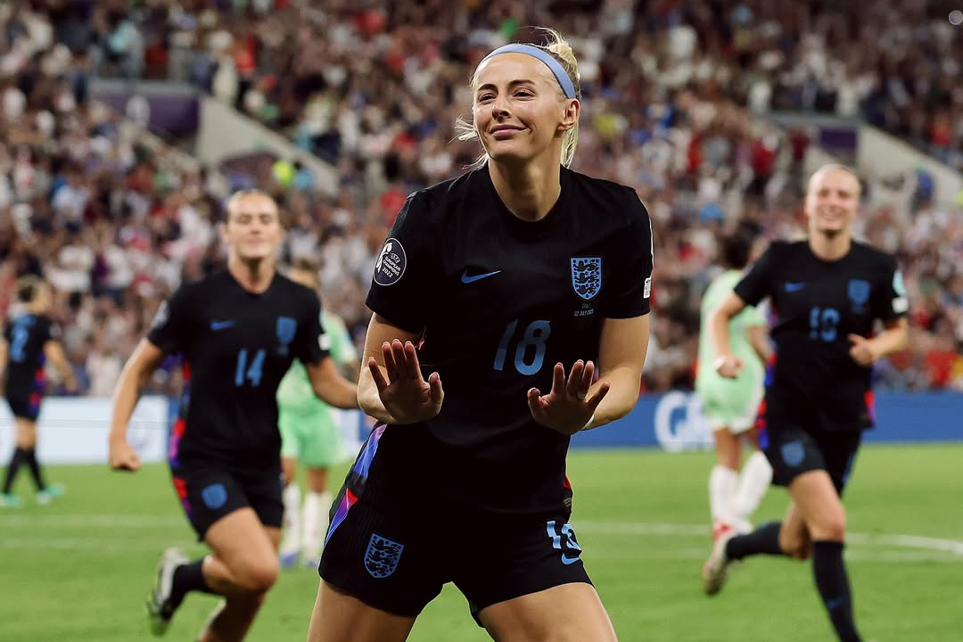 VERSUS (@vsrsus) on Twitter photo Chloe Kelly isnāt the problem ā misogyny is.
The backlash and hate isnāt about her football; itās about her gender. Chloe Kellyās only crime is being brilliant, and refusing to apologise for it.
Read: bit.ly/45on56h (<a href="/AhmedShooble/">Ahmed Shooble</a>) Chloe Kelly isnāt the problem ā misogyny is.
The backlash and hate isnāt about her football; itās about her gender. Chloe Kellyās only crime is being brilliant, and refusing to apologise for it.
Read: bit.ly/45on56h (<a href="/AhmedShooble/">Ahmed Shooble</a>)