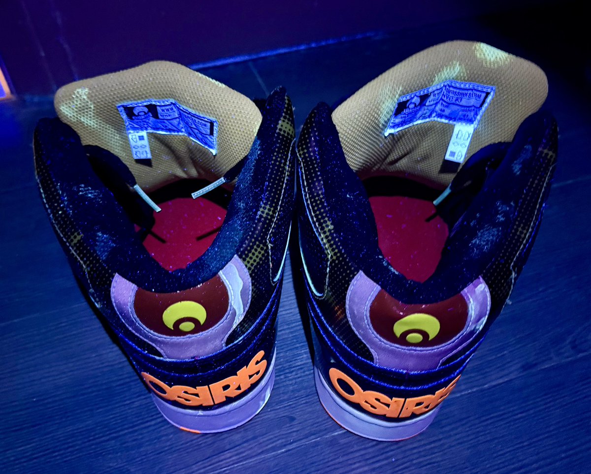 The previous owner left a little surprise on these 😈