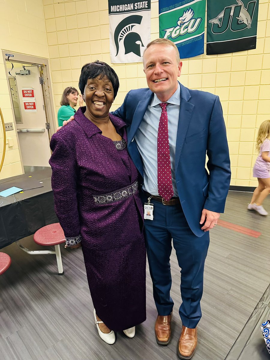 Superintendent Kevin Hendrick (@pinellassuper) on Twitter photo Congratulations to Ms. Greene, a dedicated 32 year <a href="/my_pcs/">Pinellas County Schools</a> employee and the heartbeat of Disston Academy. She was instrumental in making Disston the temporary home for Gulf Beaches Elementary School after Hurricane Helene. Best wishes in retirement! Congratulations to Ms. Greene, a dedicated 32 year <a href="/my_pcs/">Pinellas County Schools</a> employee and the heartbeat of Disston Academy. She was instrumental in making Disston the temporary home for Gulf Beaches Elementary School after Hurricane Helene. Best wishes in retirement!