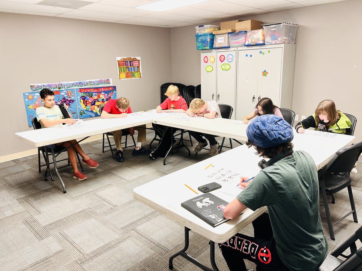 cantonartsacad's tweet photo. Did you know you can take Drawing Classes from a Professional Comic Book Illustrator, right here in Woodstock, GA? https://t.co/HRtHQMgdNg https://t.co/IwvyjMwrTp