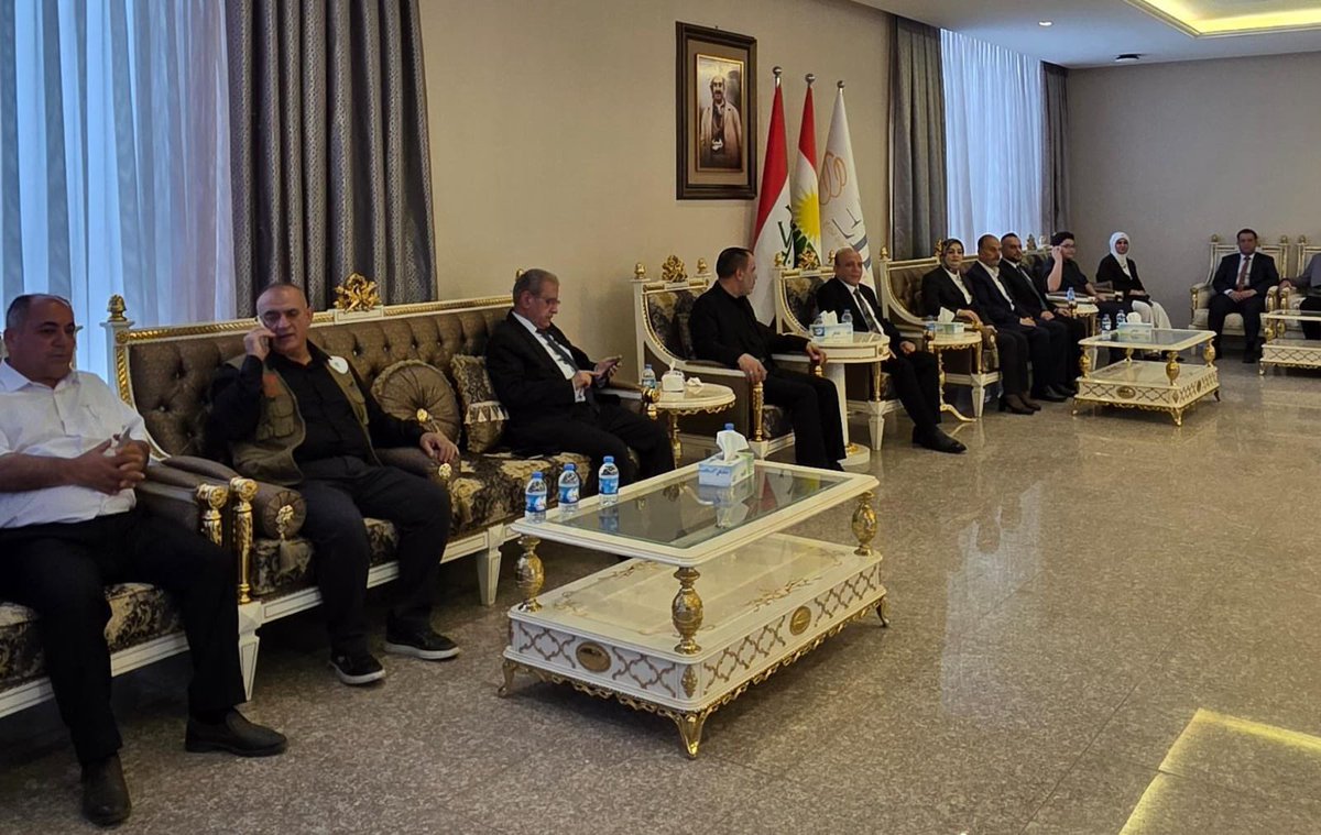 Sayın Abdulkadir Bazergan Türkmen Reform  Partisi Başkanı başkanlığında Ve Muna Nabi Kahveci  Parti Başkan Yardımcısı ile parti MKK üyelerimiz, Kerbela matem günlerinde İranlı ziyaretçilerin geliş amacıyla Erbil Uluslararası Sergisini ’ziyaret etti.