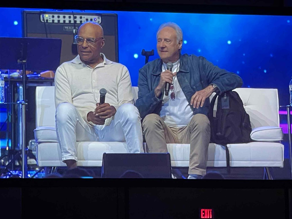 Michael Dorn and Brent Spiner of #StarTrekTNG on stage at #STLV 🖖