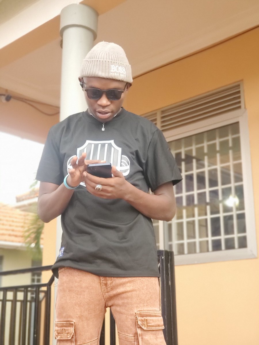 Beazine zj celeb wa mbarara 
Big project in this industry 👌