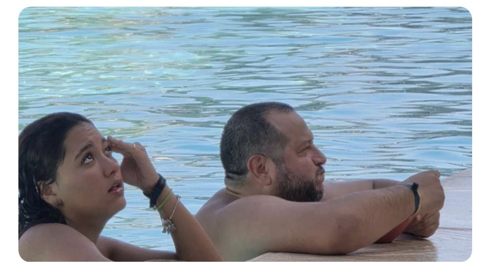 Ronin- Shaolin88 (@roninshaolin) on Twitter photo $80,000.00 (ochenta mil pesos) la noche es lo que cuesta la villa privada que el saco de grasa y triglicéridos <a href="/_JRLB_/">José Ramón López Beltrán</a> ocupa junto a su familia en la Riviera Maya. Lleva dos semanas ahí. Chairos, ¿no les da pena ser tan imbéciles?
#MorenaEngañaPendejos
#MorenaSeDesmorona $80,000.00 (ochenta mil pesos) la noche es lo que cuesta la villa privada que el saco de grasa y triglicéridos <a href="/_JRLB_/">José Ramón López Beltrán</a> ocupa junto a su familia en la Riviera Maya. Lleva dos semanas ahí. Chairos, ¿no les da pena ser tan imbéciles?
#MorenaEngañaPendejos
#MorenaSeDesmorona