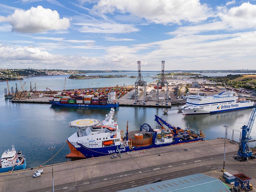 TomMacSweeney's tweet image. #Cable laying has started on the first #interconnector between Ireland and continental Europe, from Youghal in East Cork to the north-west coast of Brittany according to Eirgrid. Works at the project’s converter statioN at Ballyadam, near Carrigtwohill, are near completion.