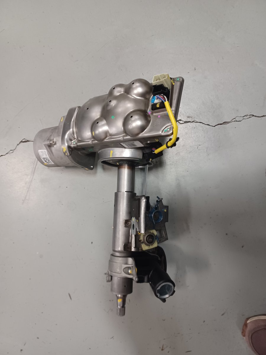 AdvantageAutom3's tweet image. How to tell if electric power steering is bad? EPS Electric Power Steering. Difficulty steering, the steering wheel will be hard to move, and a warning light on your dash should appear. Driving with a bad EPS is dangerous and you should take your vehicle to your shop right away.