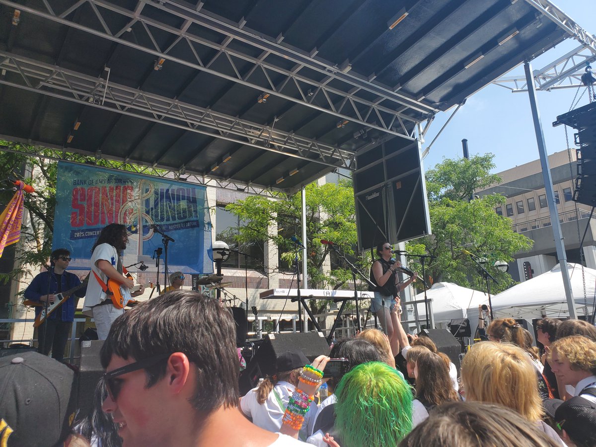 MichaelyMusings's tweet photo. @SonicLunch photo/video dump thread https://t.co/uWWN5Sp8Fi