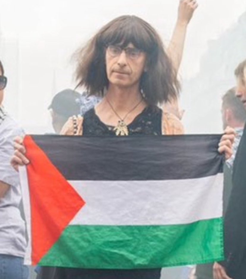 Una de las 72 vírgenes.