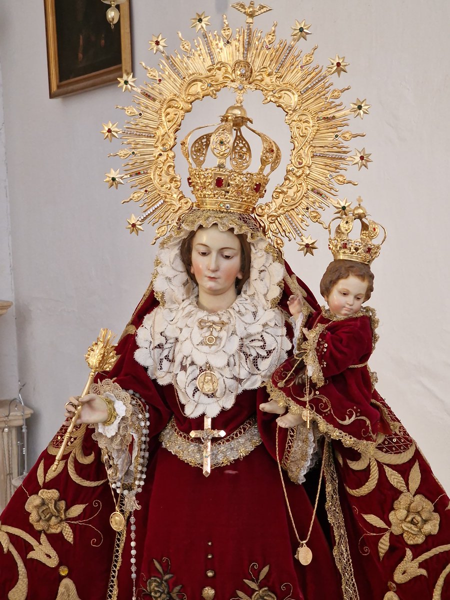 🔴 Comunicado

La Hermandad de la Sagrada Lanzada de Granada quiere expresar su más firme condena ante el robo perpetrado contra las joyas de la Sagrada Imagen de Nuestra Señora de la Cabeza de #Benamaurel.