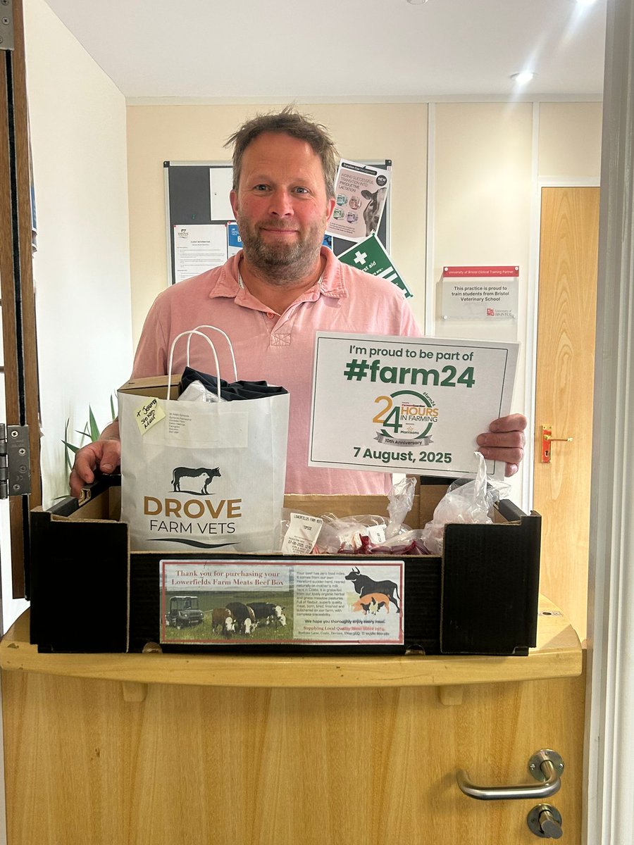 Lucky farmer taking home his raffle prizes from our RABI money raising event 🤗 #Farm24
