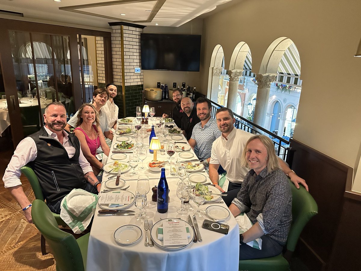 Bugcrowd's tweet image. 🍔 Serving food, insights, and looks at last night’s dinner with @nucleussec! Thanks to everyone who joined us for a wonderful evening. 

#Bugcrowd #IngenuityUnleashed #BlackHatUSA