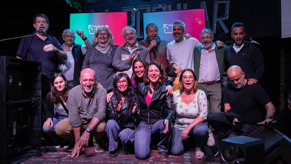 👥🗳️ #EnDebate #SantaFe Se presentó el Frente Amplio por la Soberanía con una lista al Congreso encabezada por Carlos del Frade

🔗 sumapolitica.com.ar/se-presento-el…