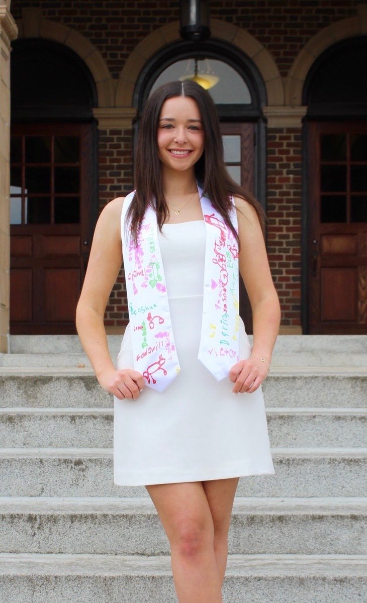 We R welcoming Ms. Schwartz to R-house as our new 3rd grade teacher.