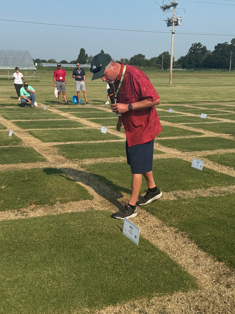 Coming at you live from Turf Field Day!

We enjoyed sharing our research and providing information on best practices &amp; all things turf!  Use #UATURF25 &amp; share your favorite moments!

Big thank you to all of our sponsors who helped make this event happen &amp; everyone who attended!