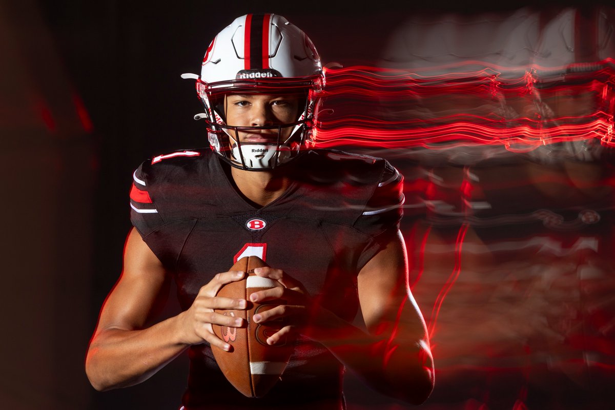 Jeff Sentell (@jeffsentell) on Twitter photo The Super 11 is an annual <a href="/AJCsports/">AJC Sports</a> staple. There are four #UGA commits among this year's group.
Which future Dawgs earned the nod?
bit.ly/DawgsontheSupe… The Super 11 is an annual <a href="/AJCsports/">AJC Sports</a> staple. There are four #UGA commits among this year's group.
Which future Dawgs earned the nod?
bit.ly/DawgsontheSupe…