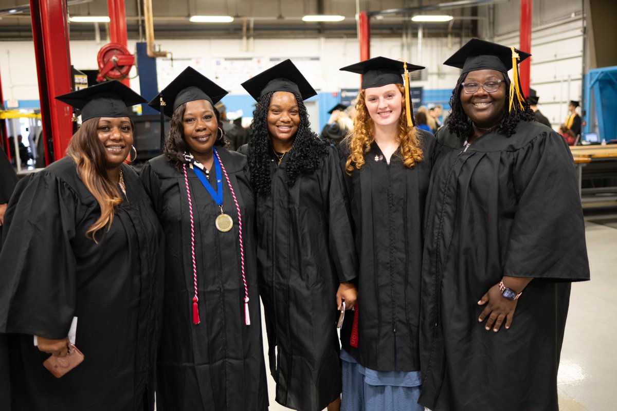 The celebration continues at Piedmont Tech! 🎓
Our afternoon graduates just crossed the stage, and we couldn’t be prouder.
Take a look at a few highlights from the ceremony—full photo album coming soon!