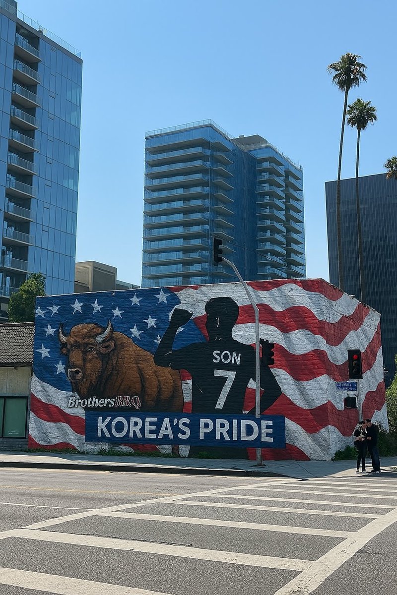 LA artists move fast