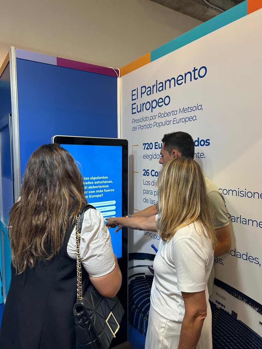 Nuevas Generaciones de Asturias (@nngg_asturias) on Twitter photo 📍 Hoy hemos visitado la Feria Internacional de Muestras de Gijón (<a href="/fidmagijon/">FIDMA Gijón</a>), un escaparate del talento, el emprendimiento y la capacidad de Asturias para liderar el futuro.
💙 Desde <a href="/NNGG_Asturias/">Nuevas Generaciones de Asturias</a> reafirmamos nuestro compromiso con los jóvenes que mueven nuestra economía. 📍 Hoy hemos visitado la Feria Internacional de Muestras de Gijón (<a href="/fidmagijon/">FIDMA Gijón</a>), un escaparate del talento, el emprendimiento y la capacidad de Asturias para liderar el futuro.
💙 Desde <a href="/NNGG_Asturias/">Nuevas Generaciones de Asturias</a> reafirmamos nuestro compromiso con los jóvenes que mueven nuestra economía.
