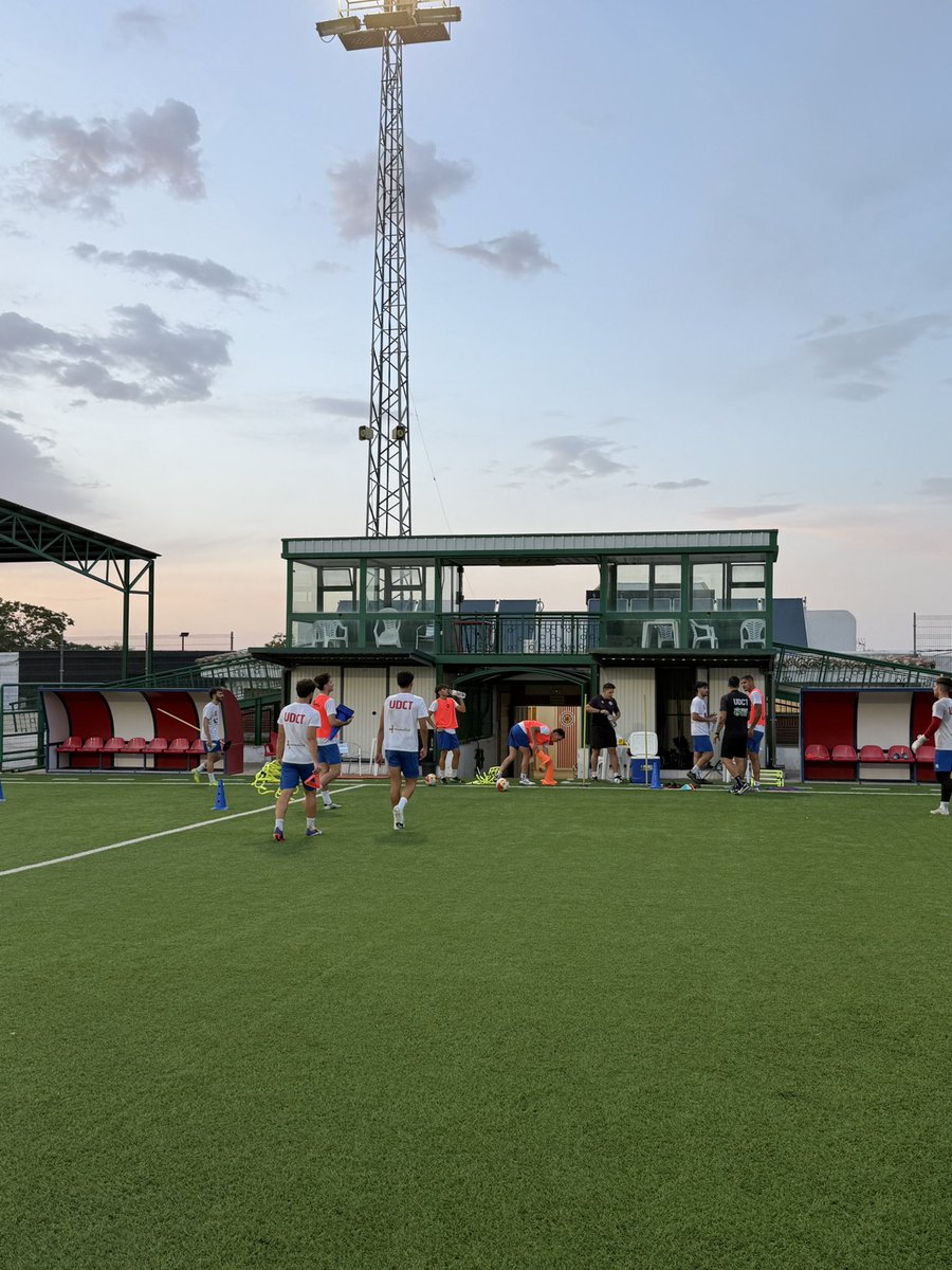 Un entrenamiento más, seguimos 🤟⚽️🔥