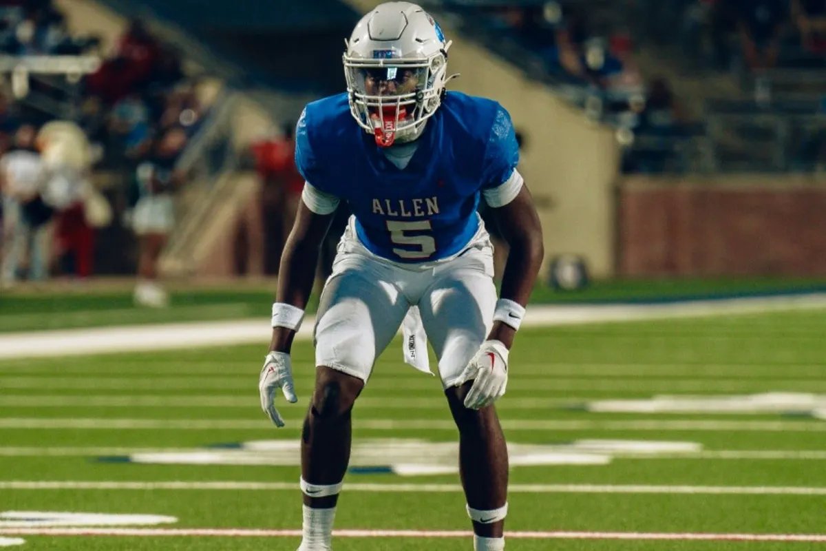 VYPE DFW (@vypedfw) on Twitter photo VYPE DFW 2025 Preseason Football Public School Defensive Player of the Year Fan Poll🏈🗳️
Vote until 11:30 pm on Thursday, August 14th⬇️
Nominees:
<a href="/ZaneRowe0/">Zane Rowe</a>
<a href="/J_OuthouseJr4/">Jerry Outhouse Jr.</a>
<a href="/RedmondKD/">K'Adrian “Big Juicy” Redmond</a>
<a href="/Jesseford07/">Jesse Ford</a>
<a href="/TaeMayo04155/">Taelyn Mayo</a>
<a href="/Thereal_407/">Dhillon “Sauce” McGee</a>
AND MORE!
🔗vype.com/Texas/DFW/vype… VYPE DFW 2025 Preseason Football Public School Defensive Player of the Year Fan Poll🏈🗳️
Vote until 11:30 pm on Thursday, August 14th⬇️
Nominees:
<a href="/ZaneRowe0/">Zane Rowe</a>
<a href="/J_OuthouseJr4/">Jerry Outhouse Jr.</a>
<a href="/RedmondKD/">K'Adrian “Big Juicy” Redmond</a>
<a href="/Jesseford07/">Jesse Ford</a>
<a href="/TaeMayo04155/">Taelyn Mayo</a>
<a href="/Thereal_407/">Dhillon “Sauce” McGee</a>
AND MORE!
🔗vype.com/Texas/DFW/vype…