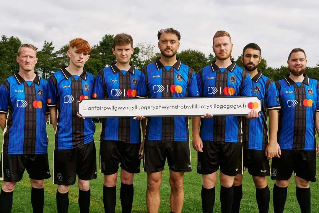 Llanfairpwllgwyngyllgogerychwyrndrobwllllantysiliogogogoch FC Home Shirts 2025-26 sponsored by Mastercard teejac.com