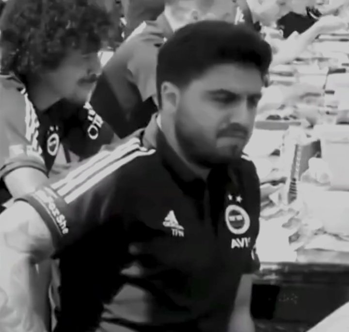 aslında bjkliyim bu hesabı shaktar mağlubiyetine sinirlenip açmıştım