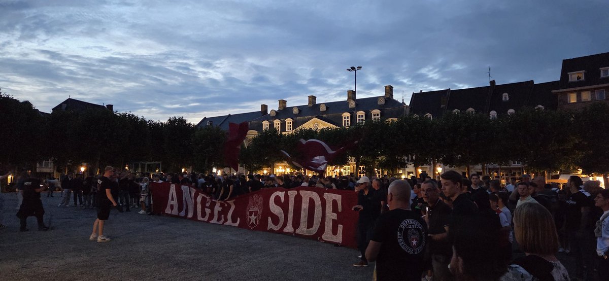 Maikelll043's tweet image. 📅 07/08/2025
⭐️ MVV Maastricht 
📍 Mooswief -&amp;gt; Vriethof
📢 Angel Side