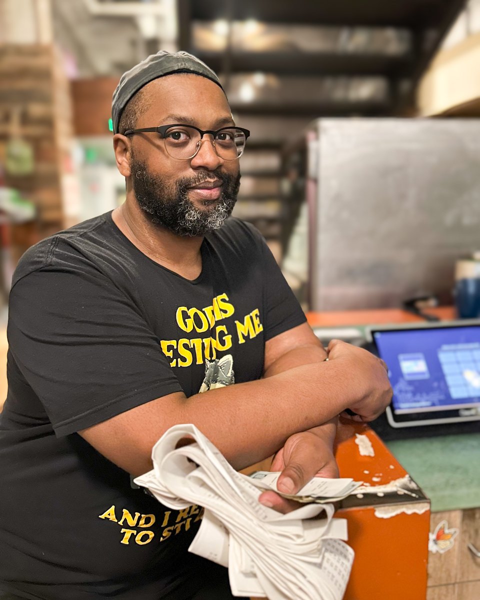 Boston Landing (@boston_landing) on Twitter photo #PeopleOfBostonLanding: Meet <a href="/Flatbreadbright/">Flatbread Brighton</a>'s General Manager, Noel! 🍕 View our latest IG or FB post to read the Q&A. #PeopleOfBostonLanding: Meet <a href="/Flatbreadbright/">Flatbread Brighton</a>'s General Manager, Noel! 🍕 View our latest IG or FB post to read the Q&A.