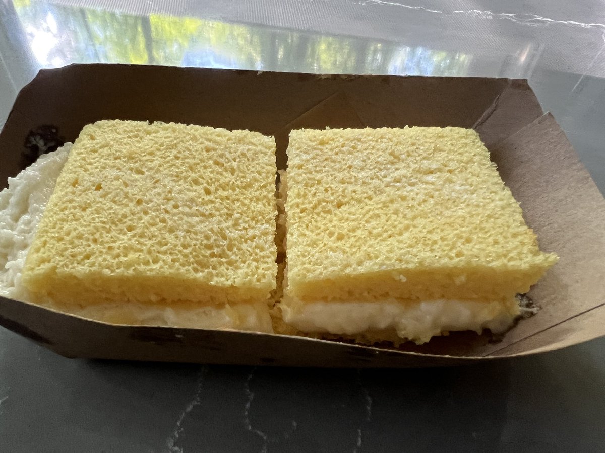 WilliamSpelts's tweet image. Just ate these beauties from the local Farmers Market. Totally exactly like the banana flips from my youth in Midway. The Midway Dairy Store for a banana flip and you were full for hours. Thing was actually heavy. #TimeMachine