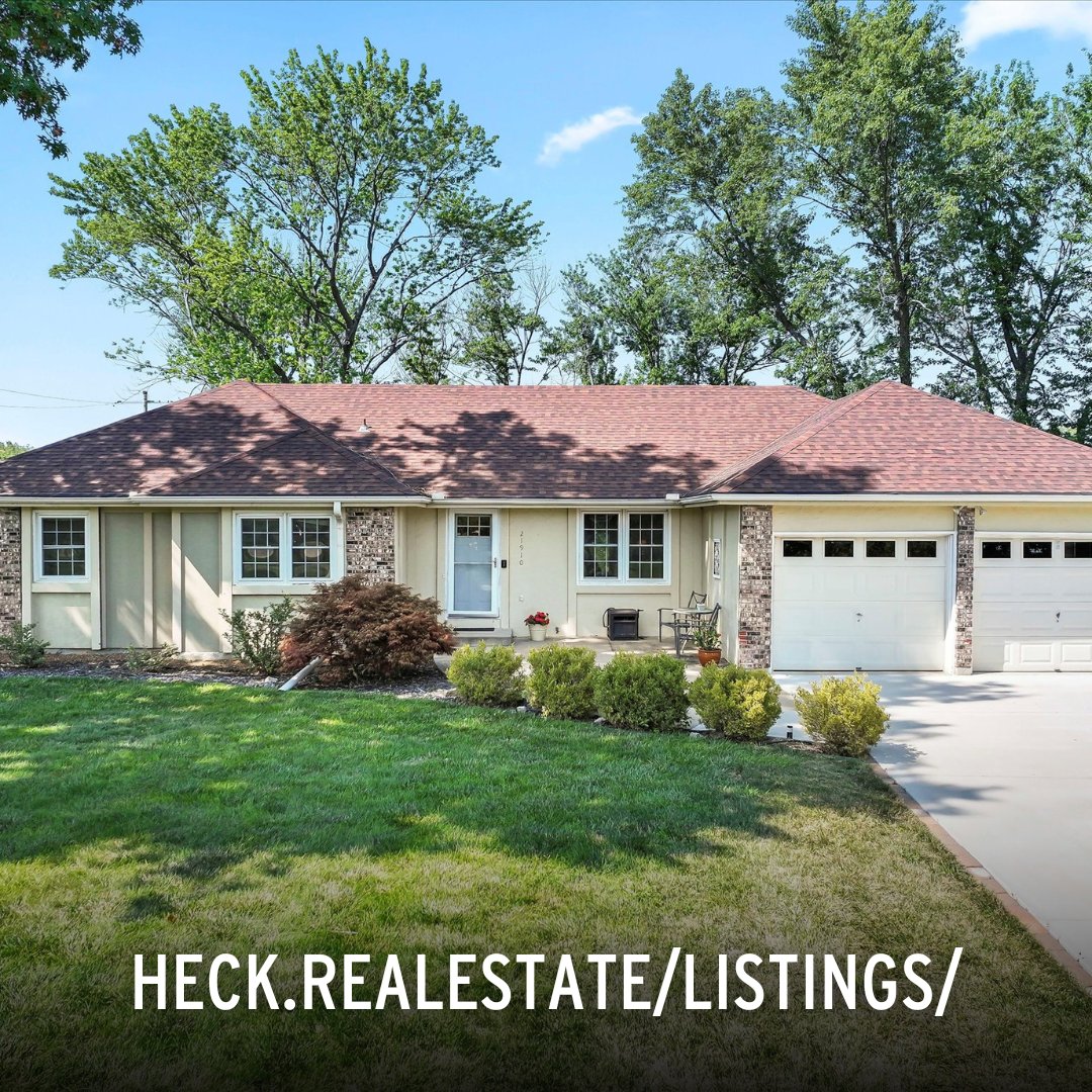 HECK_RealEstate's tweet image. The Monticello Rancher 🧱🌳
Charming brick ranch on 1.8+ acres in western Shawnee! 4 beds, 2 baths, vaulted ceilings, &amp;amp; a dreamy backyard. Unfinished basement = endless potential. Big updates done ✔️ Sold as-is—bring your vision! #ShawneeKS #HeckYes #KansasRealEstate #RanchHome