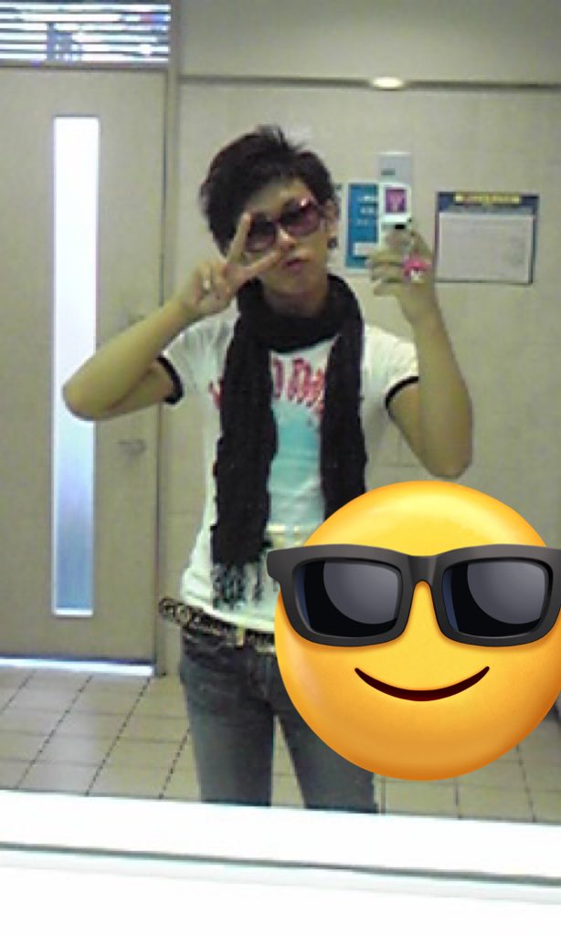 #これを見た人は無言で若い頃の画像を貼る