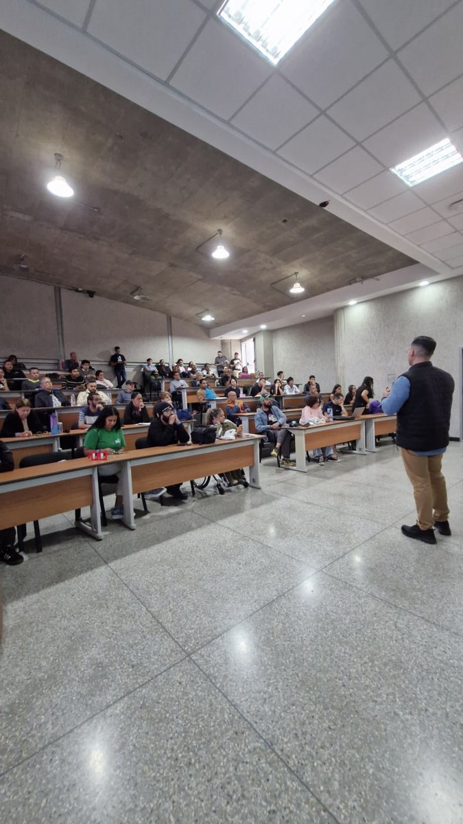 Devconnect ARG (@efdevcon) on Twitter photo 🇻🇪 <a href="/ETHVenezuela/">Ethereum Venezuela 🇻🇪</a> Day in Caracas gathered builders, devs, and allies for a full day of talks, hands-on workshops, and strategic networking at UCAB. Focus on real use cases and upskilling across the ecosystem. 🇻🇪 <a href="/ETHVenezuela/">Ethereum Venezuela 🇻🇪</a> Day in Caracas gathered builders, devs, and allies for a full day of talks, hands-on workshops, and strategic networking at UCAB. Focus on real use cases and upskilling across the ecosystem.