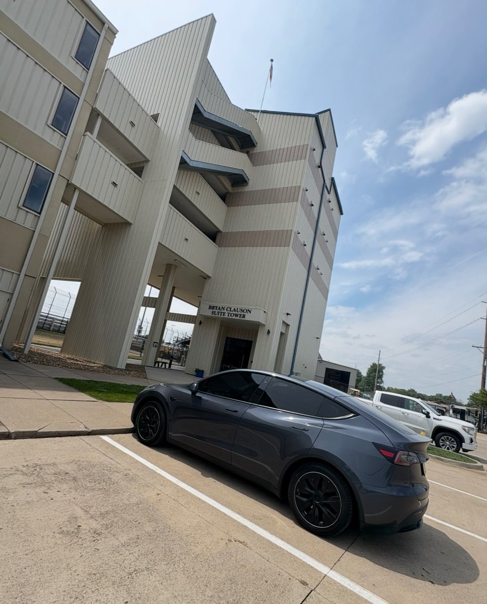 Jon Henry tweet media