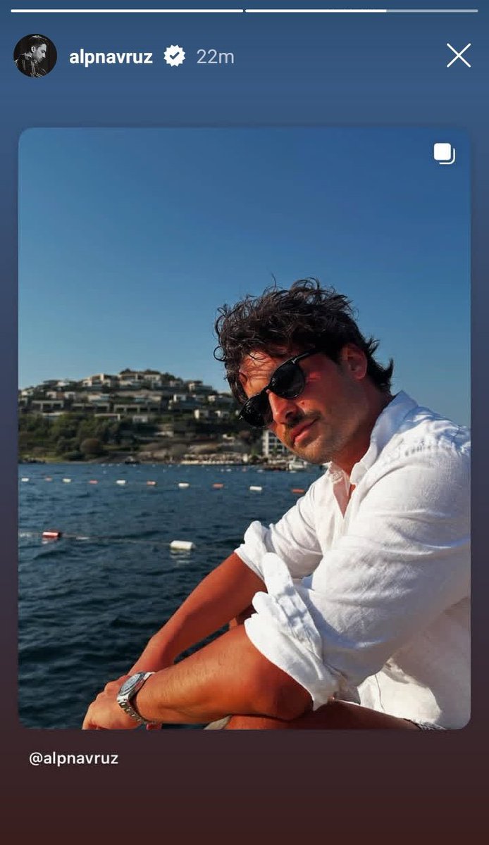 Alp Navruz instagram hesabında yeni bir story paylaştı. ✨️ 

#AlpNavruz • <a href="/AlpNavruz/">Alp Navruz</a>