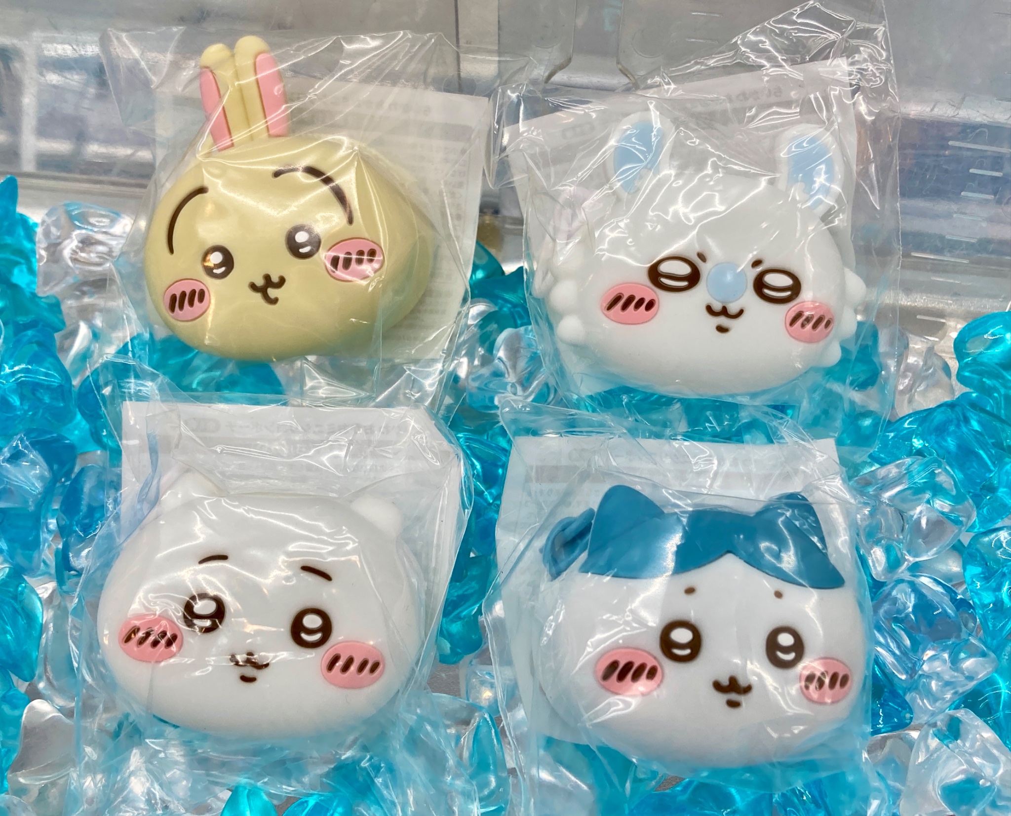 ちいかわ ミニシリコンポーチ 24点セット ちいかわ ミニシリコン