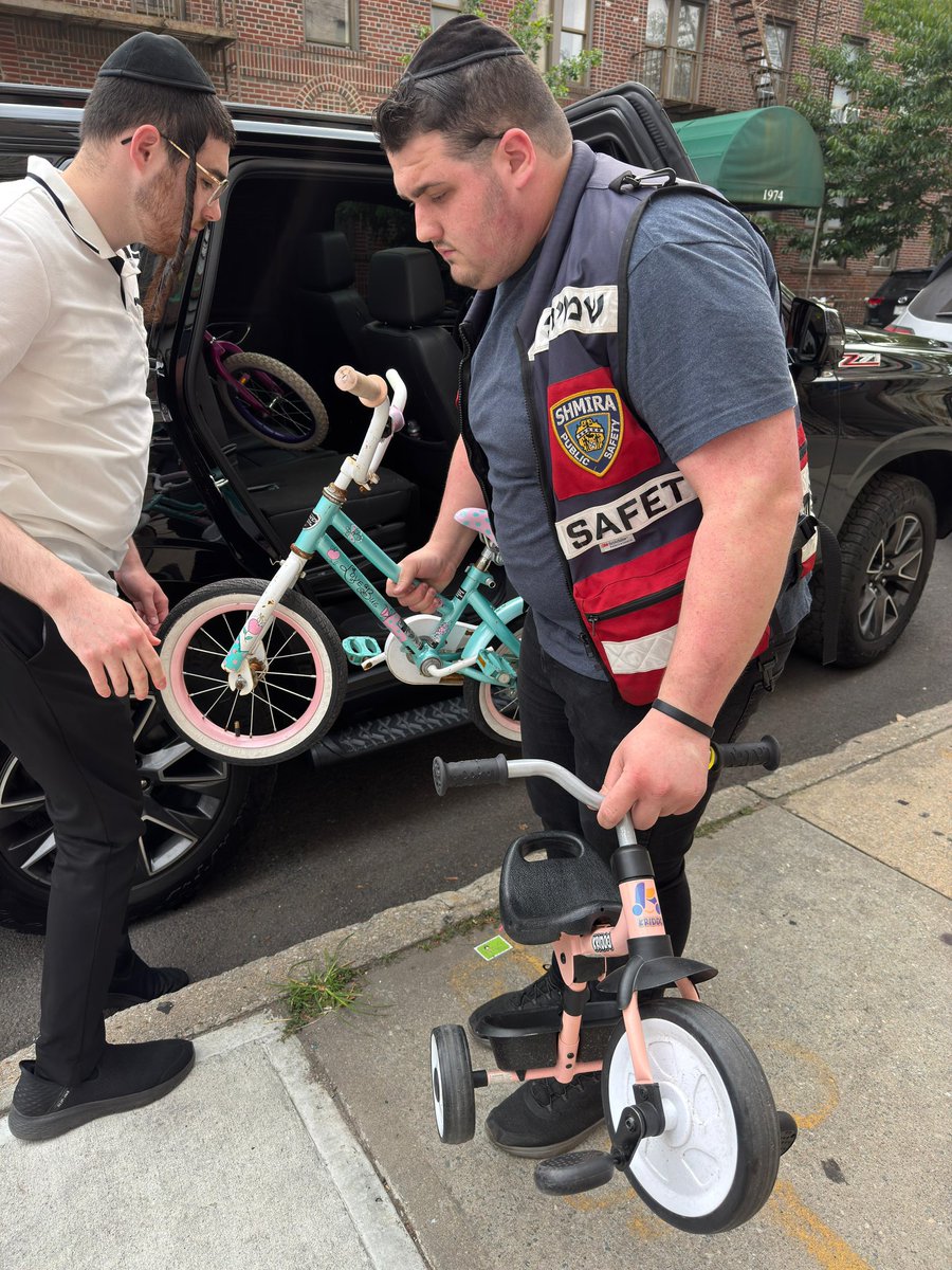 Last week, after a school returned from camp, an individual pulled up and stole several bikes.
We entered the suspect’s plate into our CCTV LPR system and yesterday, we got a hit.
Our members quickly located the vehicle with the stolen bikes still inside and returned them to
