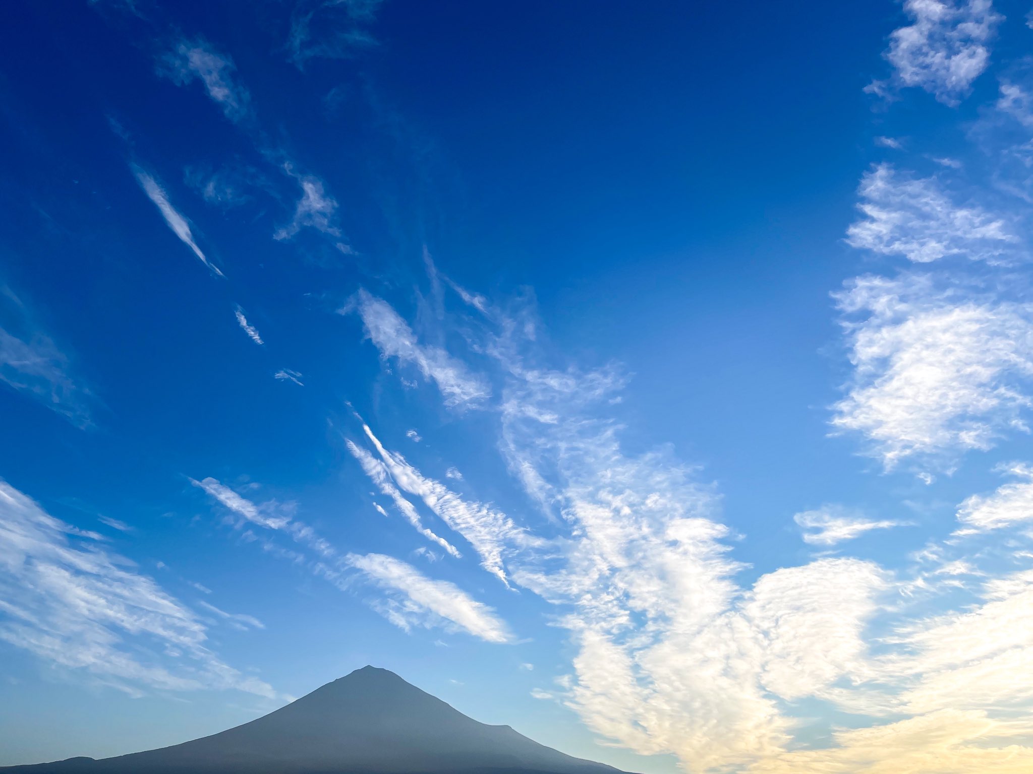 富士山になります。 富士山×ドクターイエローを狙う