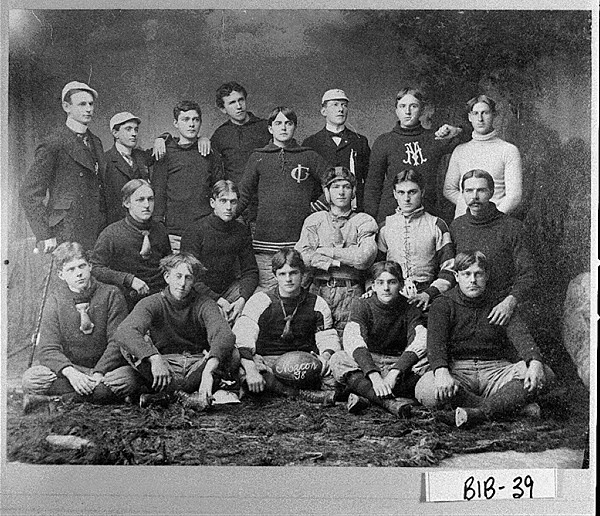 FCS Kickoff (@fcskickoff) on Twitter photo ππ€ π½πππ§π¨! π»
The <a href="/MercerBears/">Mercer Bears</a> football program was disbanded due to World War II in 1941 and revived 72 years later in 2013. Their return game sold out in 8 minutes and set an NCAA Division I record for most wins by a startup program in a season.
<a href="/MercerFootball/">Mercer Football</a> ππ€ π½πππ§π¨! π»
The <a href="/MercerBears/">Mercer Bears</a> football program was disbanded due to World War II in 1941 and revived 72 years later in 2013. Their return game sold out in 8 minutes and set an NCAA Division I record for most wins by a startup program in a season.
<a href="/MercerFootball/">Mercer Football</a>