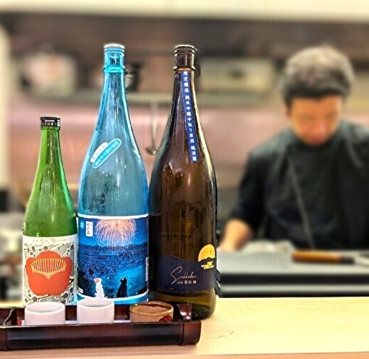 hitosara_mag's tweet photo. 日本酒好き必見！、 鶯谷【酒の和 幸多】
月ごとに惹きつけられる全国の郷土料理と、知られざる美酒を巡る旅

https://t.co/hR3BhR4mU1

🍶その月だけの創作郷土料理
🍶地酒と織りなす郷土の味
🍶旅を続ける「理由」 https://t.co/lcEelvl1qM