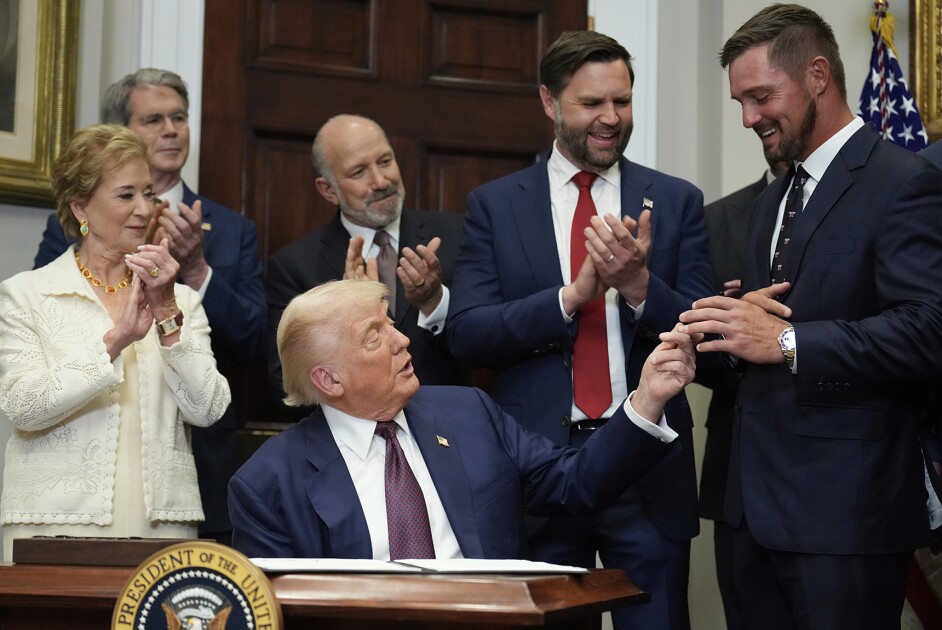 educationweek's tweet image. Trump Revives the Presidential Fitness Test. Will It Look the Same? edweek.org/policy-politic…